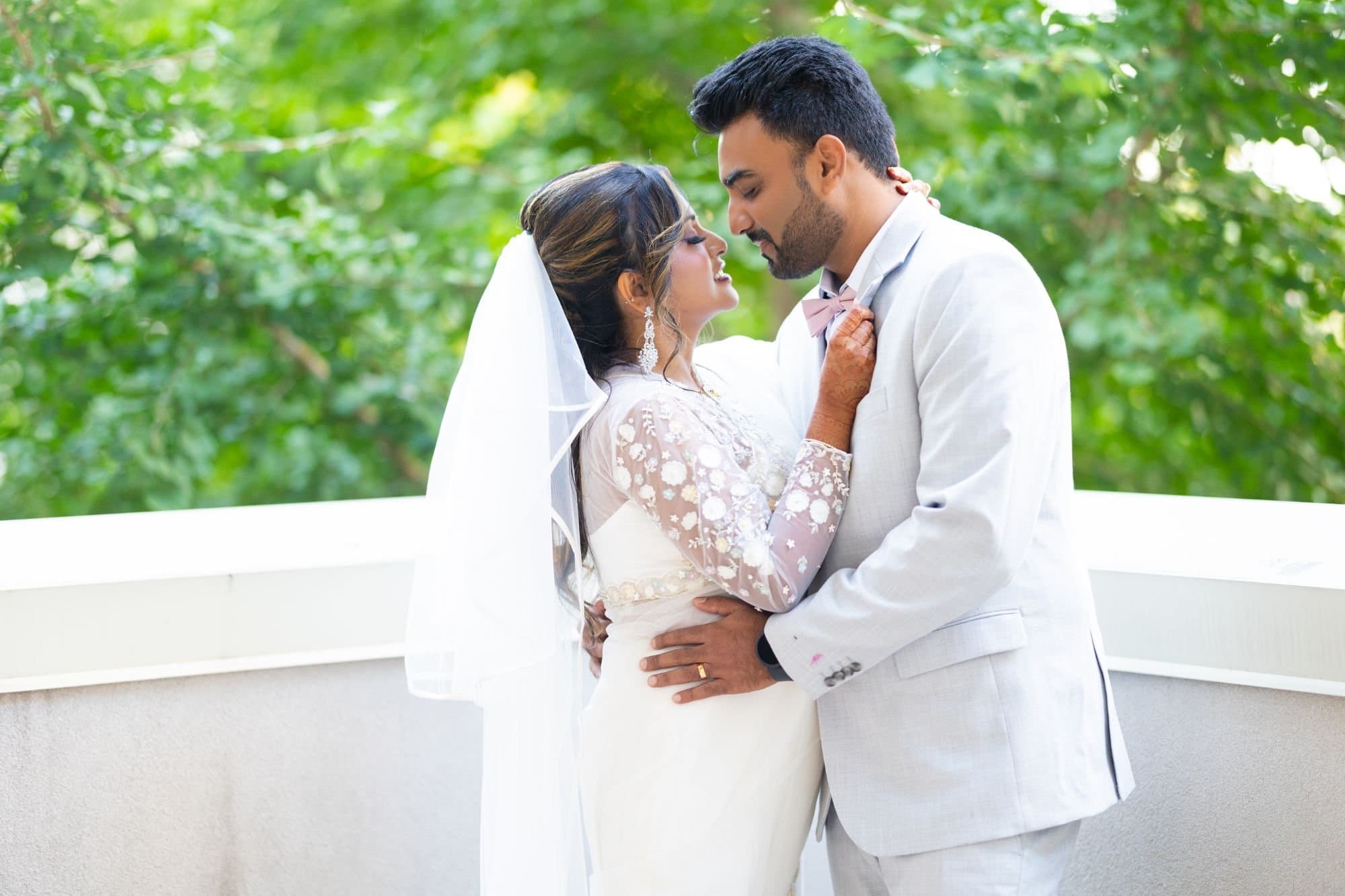 Wedding Photography (6 Hours, 1 Photographer)
