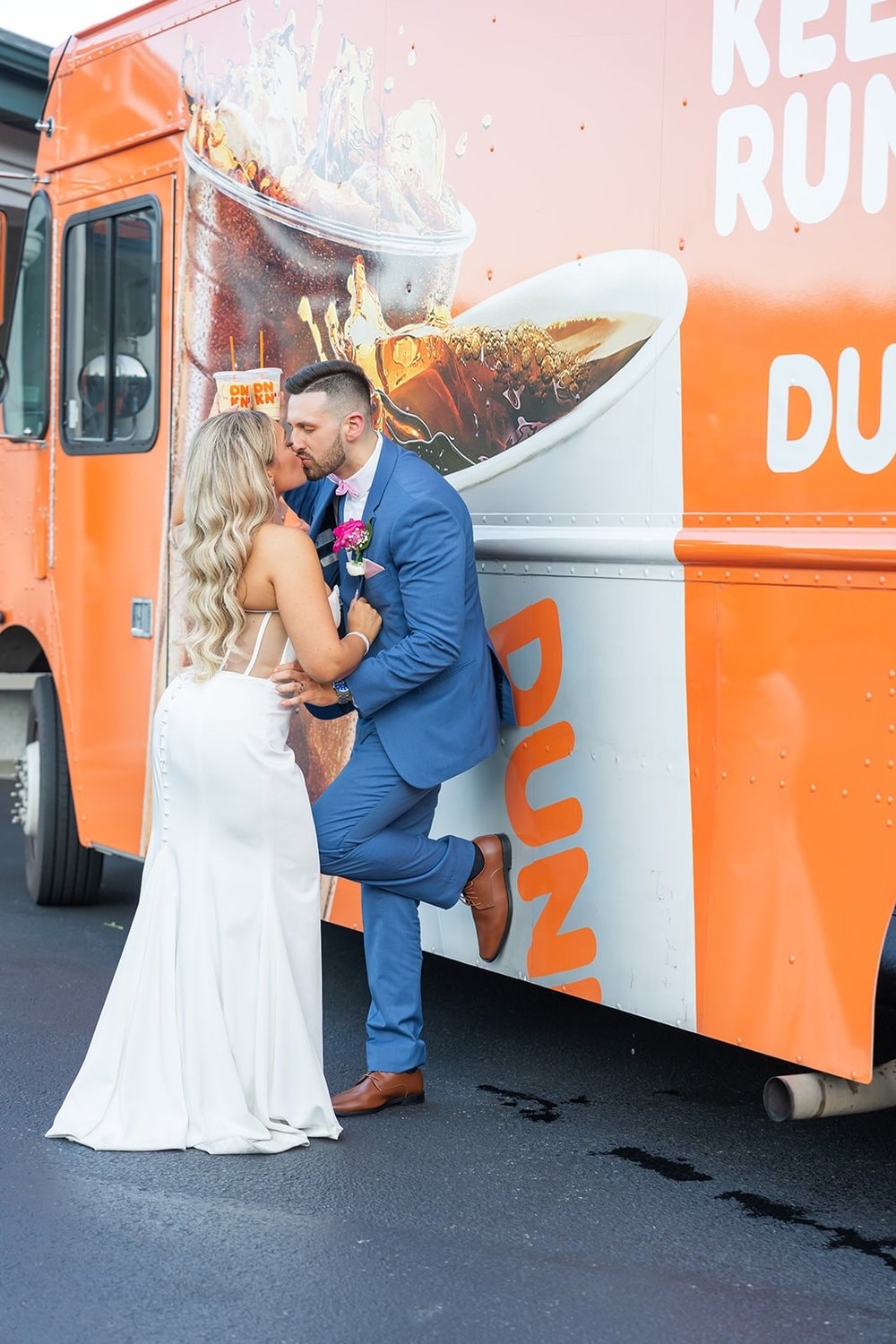 Electric City Studios wedding photograph - photo 3
