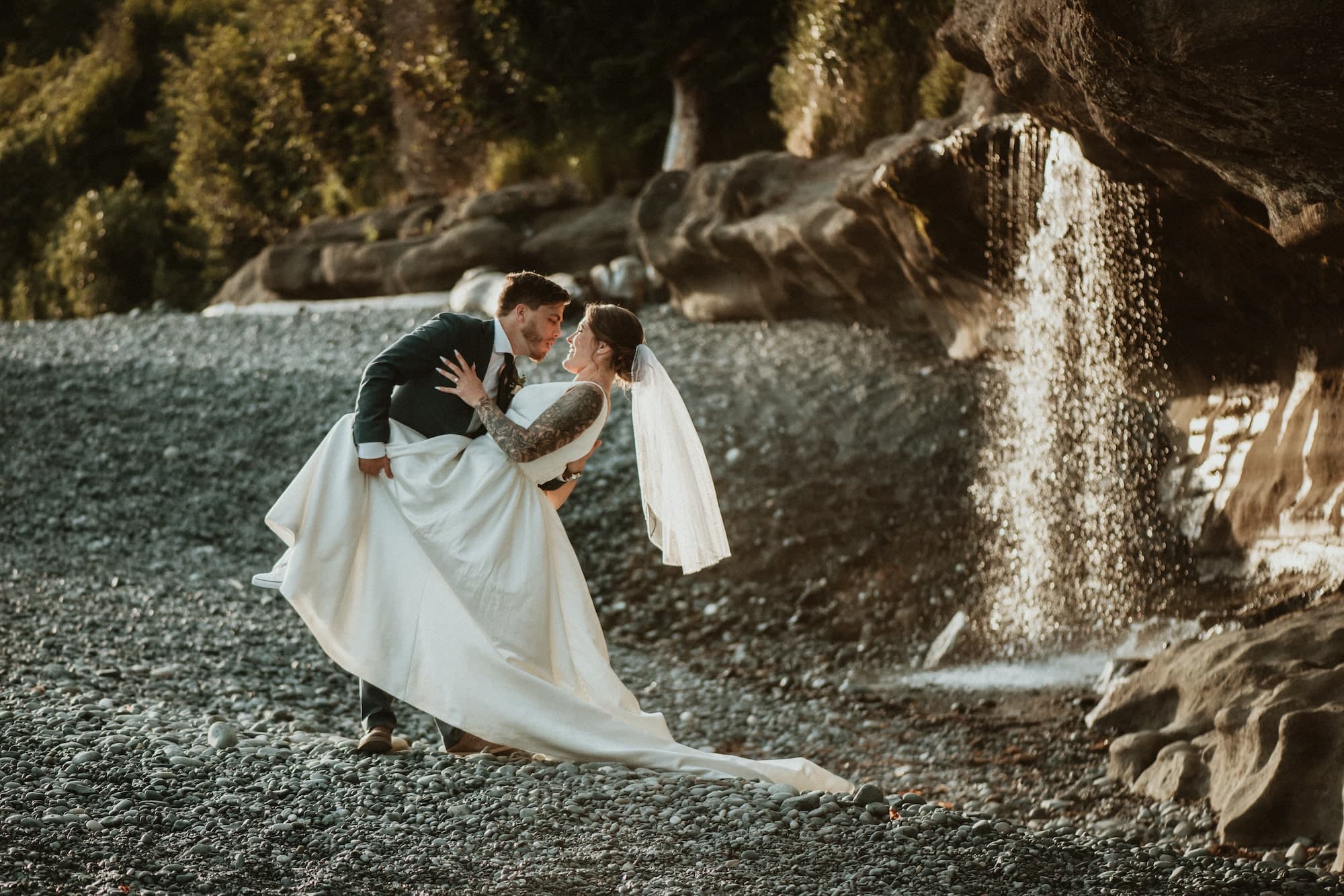 Elopement + Wedding (4 hours)