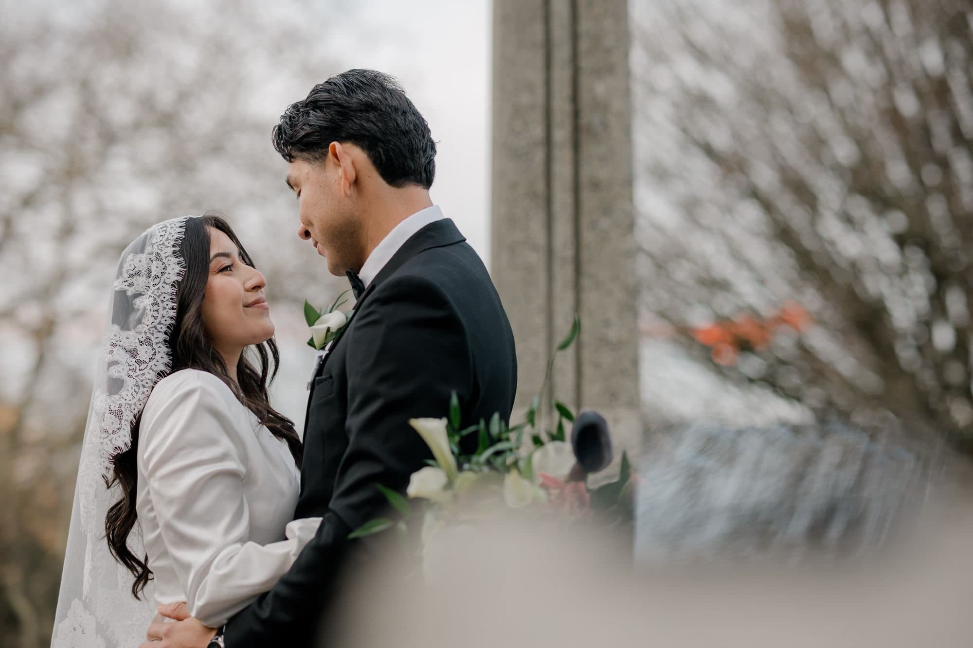 Intimate Wedding Photography (6 Hours, 1 Photographer)